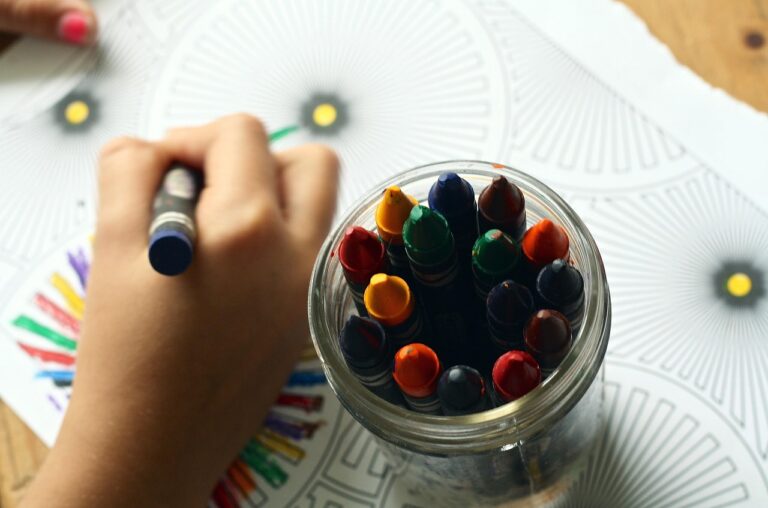 TUS crayons, coloring book, coloring, hand, colors, coloring materials, art materials, school supplies, child, playing, colorful, fun, kid, childhood, kindergarten, preschool, education, preschooler, drawing, creativity, creative, crayons, coloring, child, kindergarten, kindergarten, preschool, preschool, education, education, education, education, drawing, drawing, drawing, drawing, drawing
